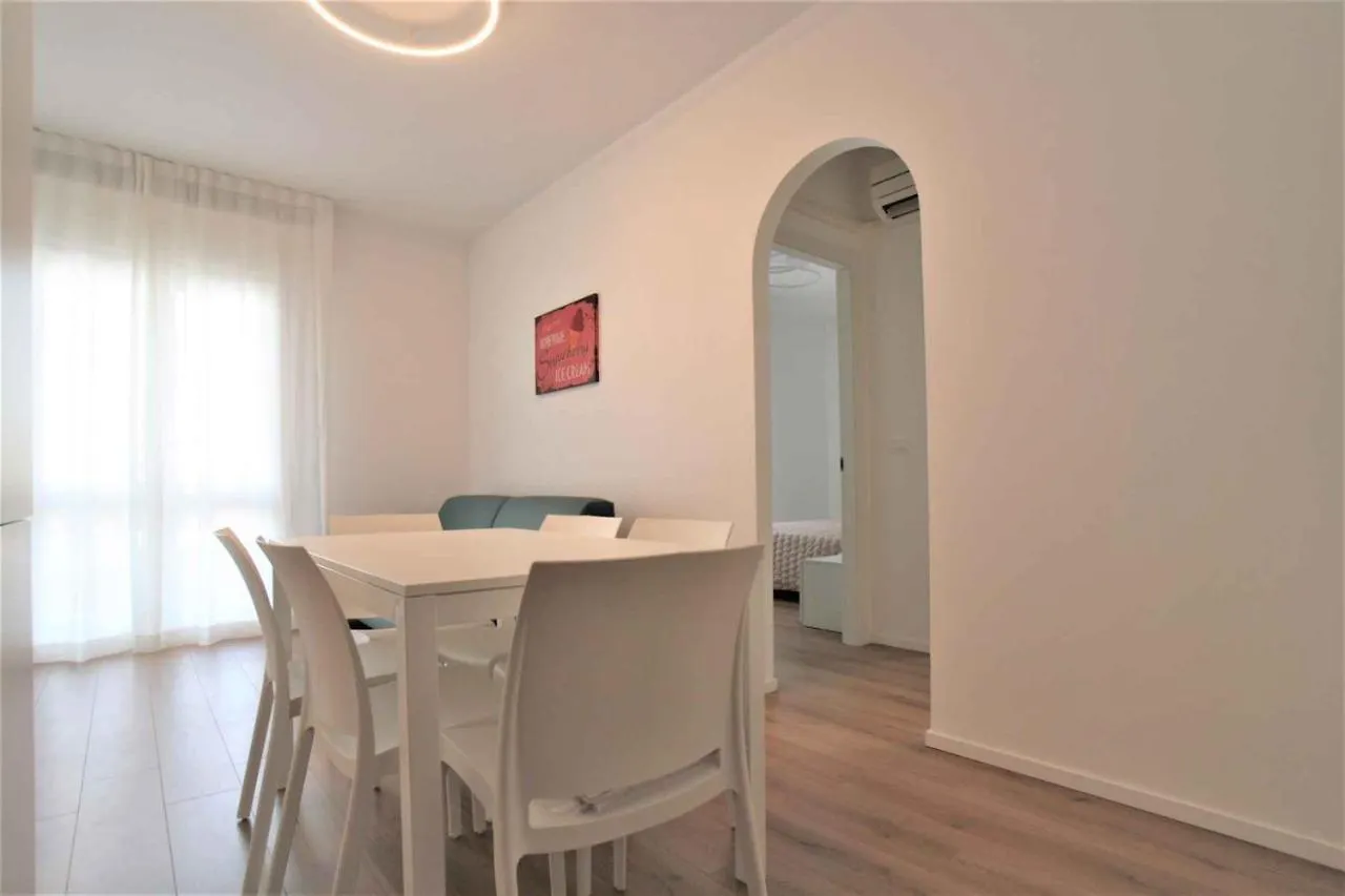 Apartment In Lido Di Jesolo 24833
