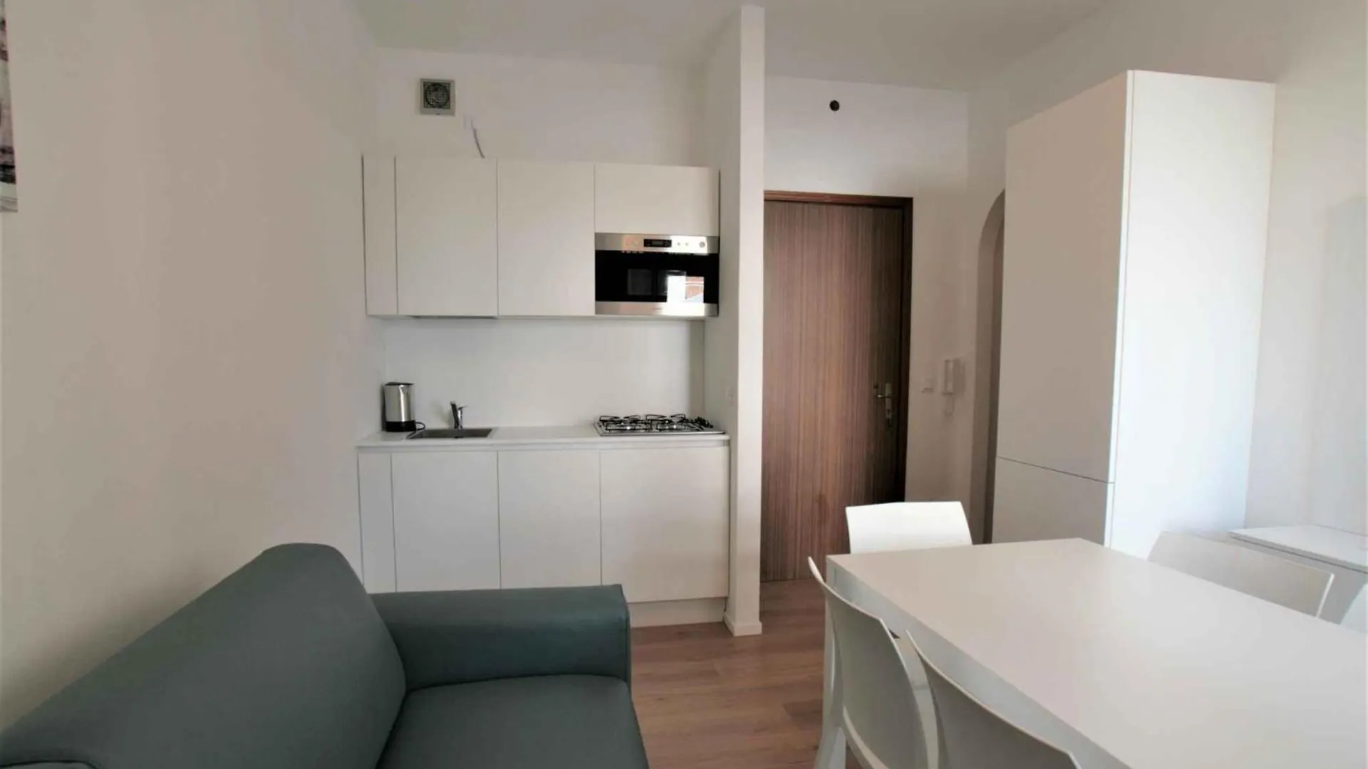 Apartment In Lido Di Jesolo 24833
